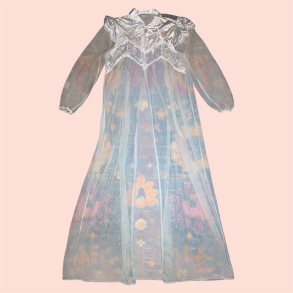 Sheer White Robe - Picture 1 of 5